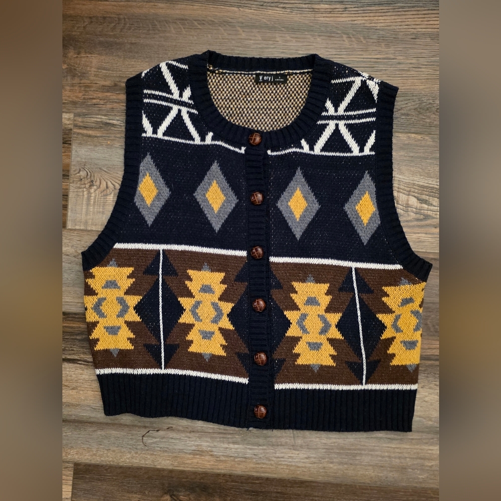 Very J Blue Geometric Sweater Vest